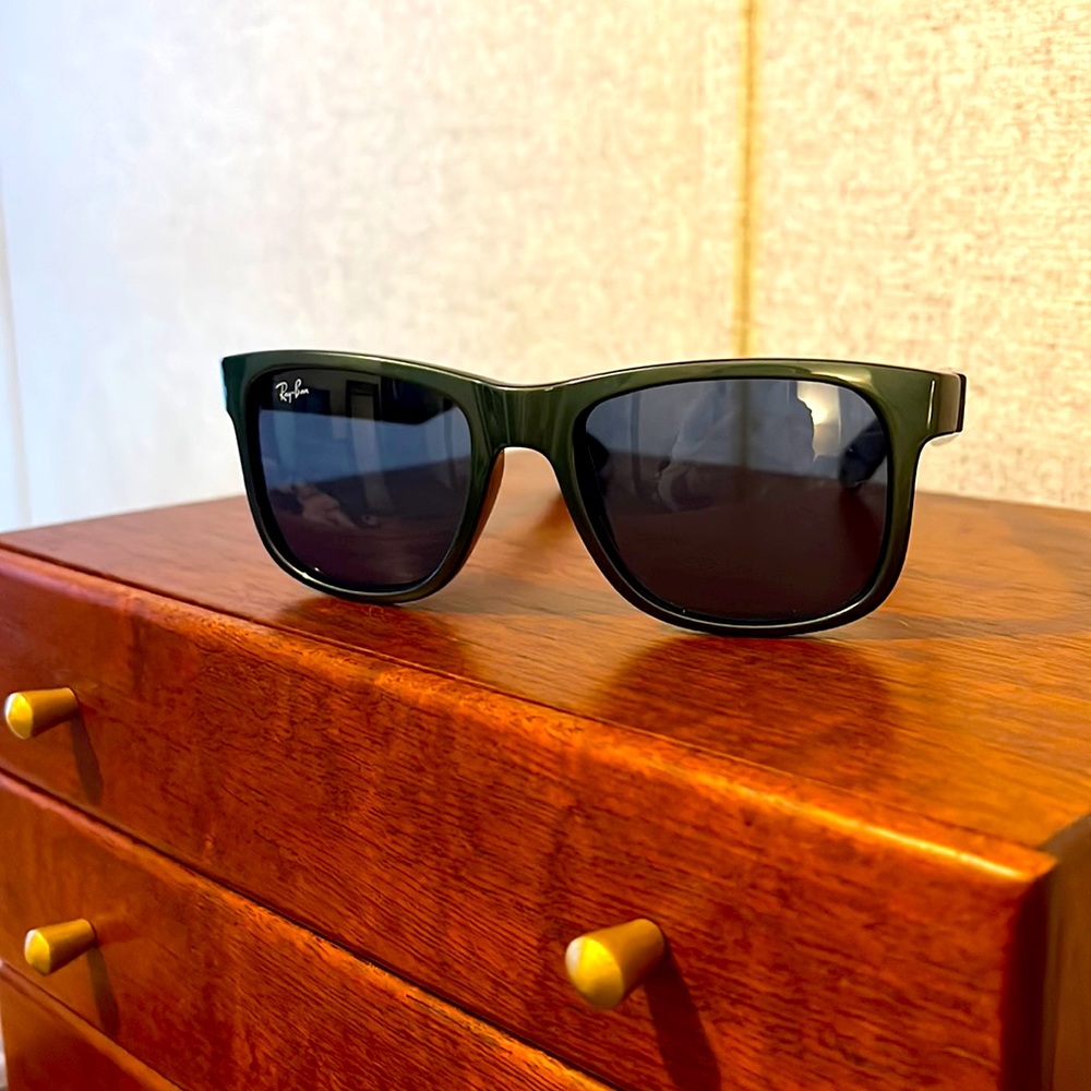 BNWT Ray Ban Sunglasses
